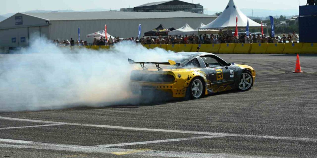 Driftin En İyileri Bursa’da Sahne Aldı...kaza Anları Kamerada