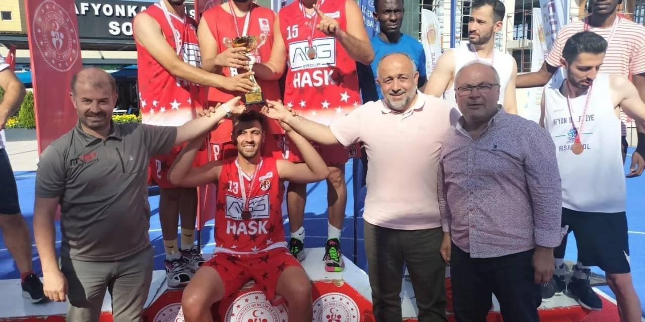 Afyonkarahisar Zafer Turnuvasında Şampiyon Hasketbol