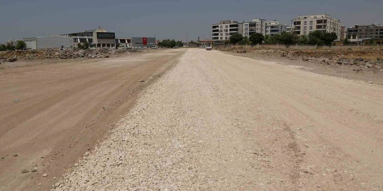 Şanlıurfa Büyükşehir’den Viranşehir’de Yol Çalışması