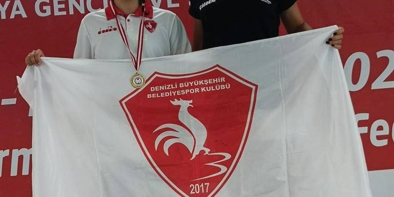 Elfin’den Bir Türkiye Şampiyonluğu Daha