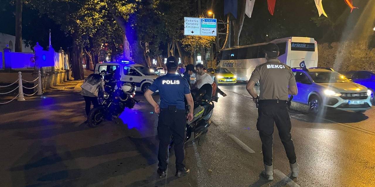 İstanbul’da Motosiklet Sürücülerine Yönelik Asayiş Uygulaması Yapıldı