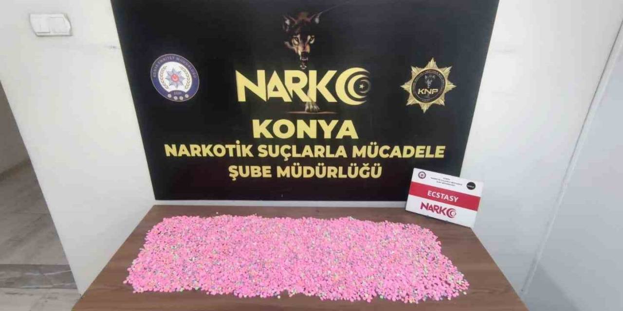 Konya’da Binlerce Uyuşturucu Hap Ele Geçirildi: 5 Tutuklama