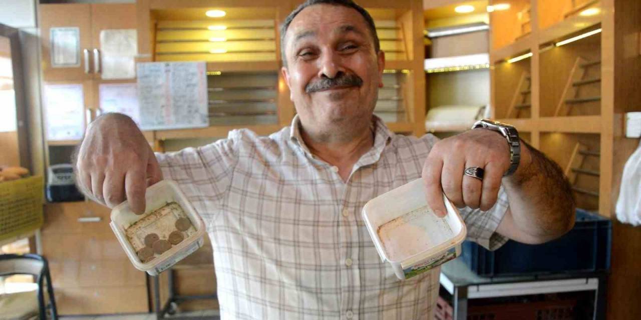 Bozuk Para İhtiyacını Karşılatabilmek İçin 100 Tl’yi 105 Tl’ye Satın Alıyor