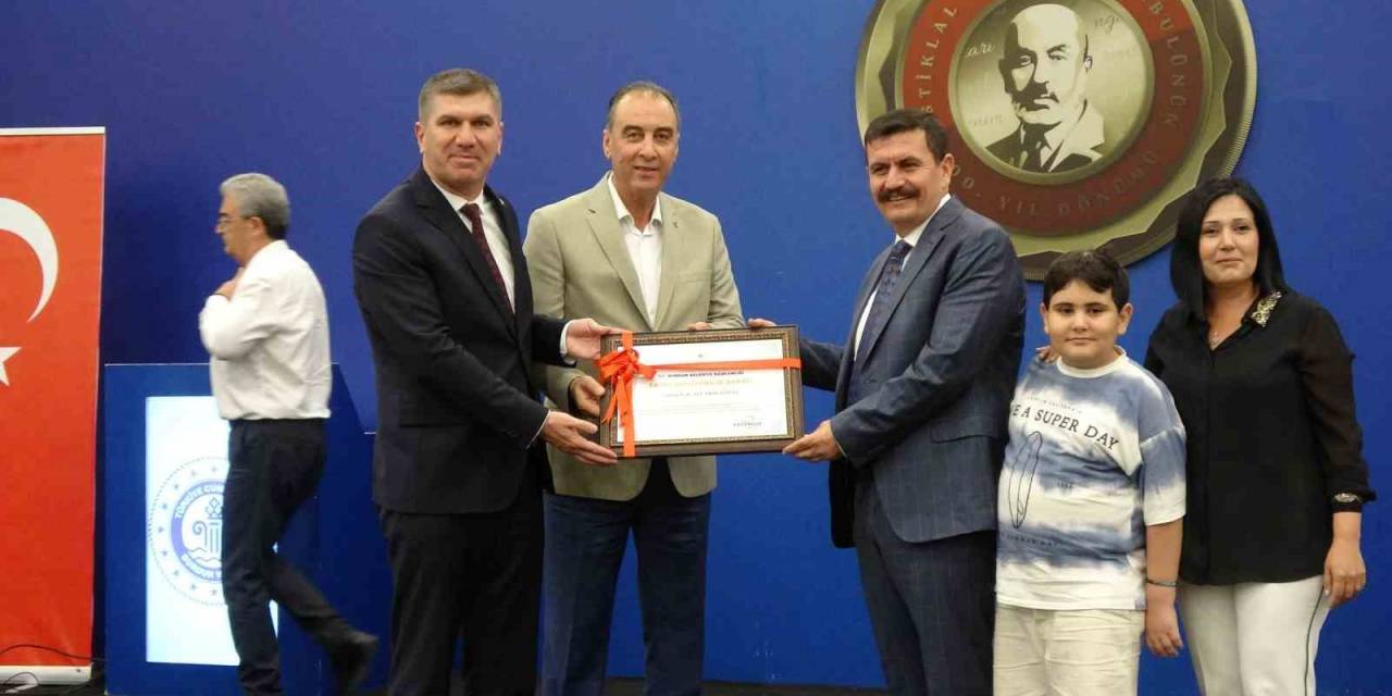 Vali Arslantaş’a Fahri Hemşehrilik Belgesi Verildi