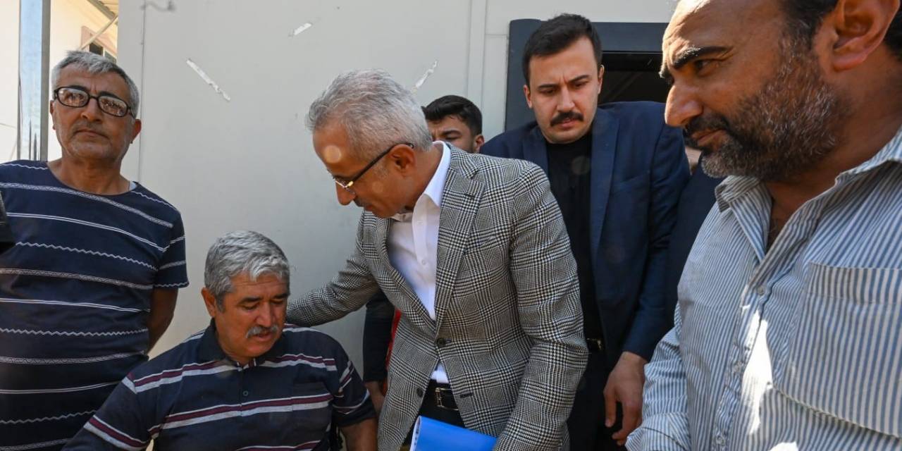 Yük Trenleri Deprem Bölgelerine Yardım Taşımaya Devam Ediyor