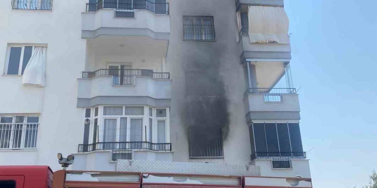 Adana’da Ev Yangını Korkuttu