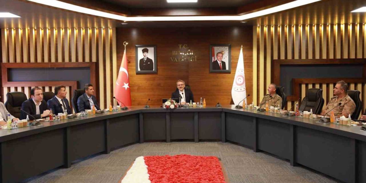 Vali Kadir Ekinci, Bingöllülerle Vedalaştı