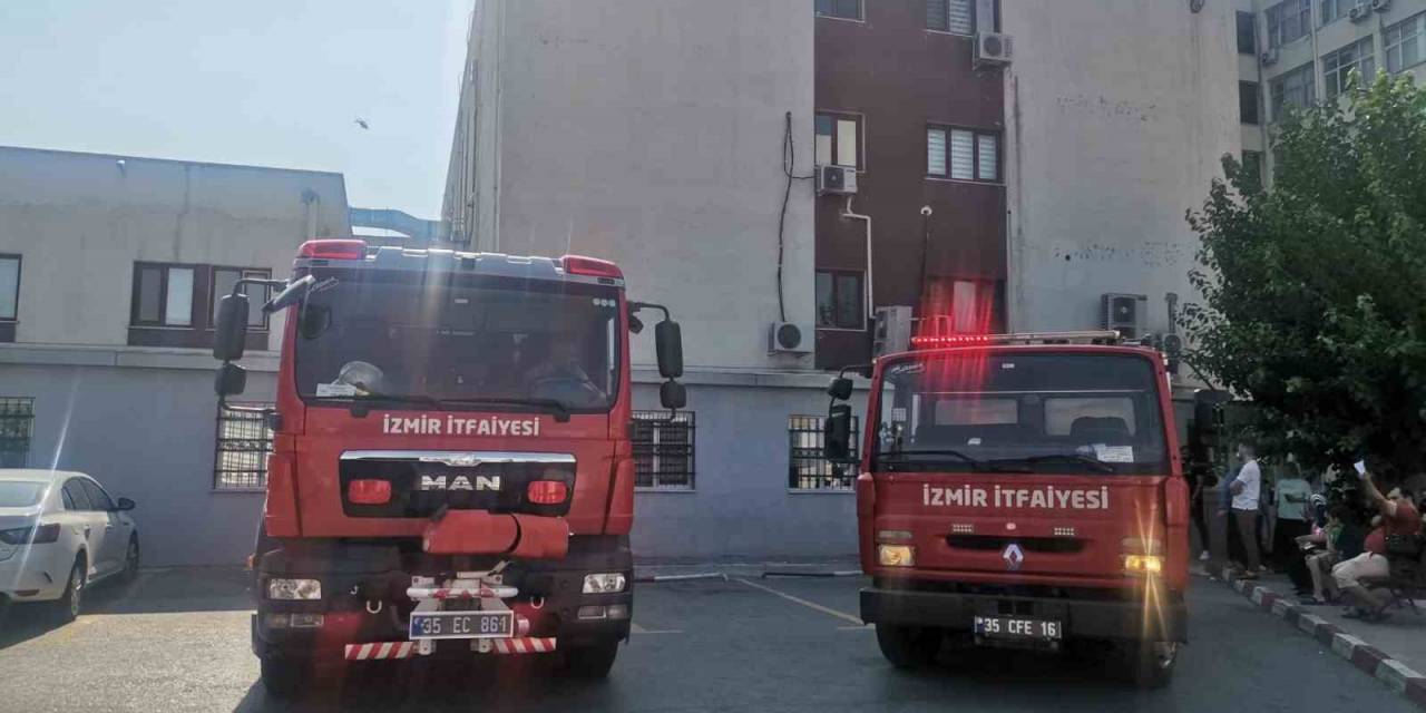 İzmir’de Hastanede Korkutan Yangın