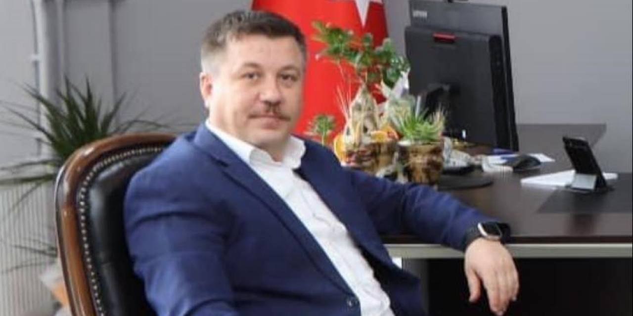Ak Parti Emet İlçe Başkanı Süleyman Ciner, ’affını İsteyerek’ Görevinden İstifa Etti