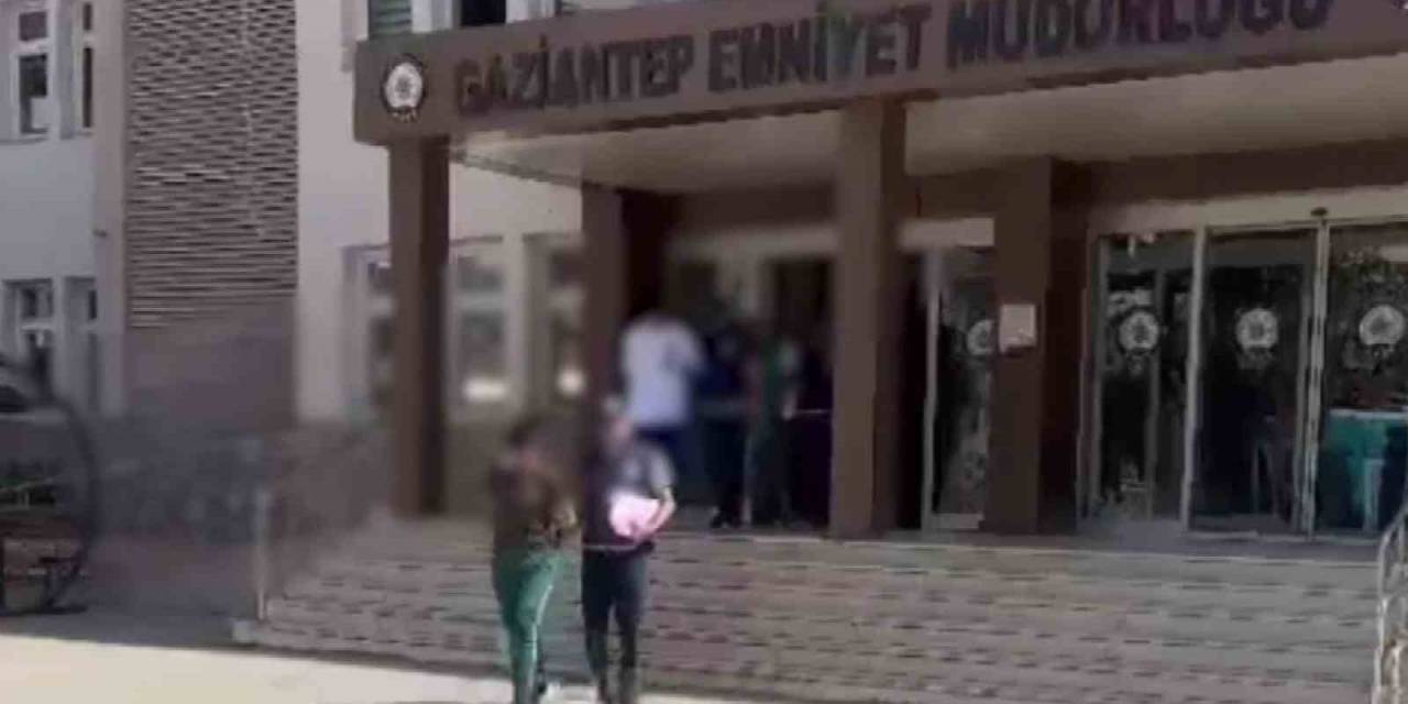 Vatandaşı 8 Bin Dolar Dolandıran 4 Şüpheli Yakalandı