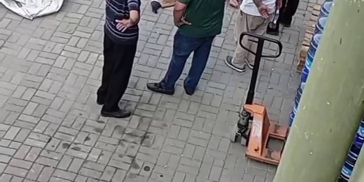 Kağıt Toplayıcısından ‘Oscarlık’ Bayılma Numarası