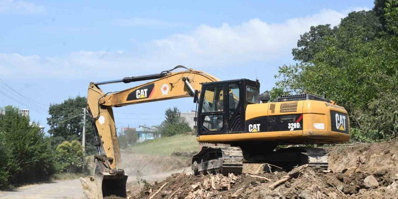Kırsal Mahalleye 15 M Genişliğinde Yol
