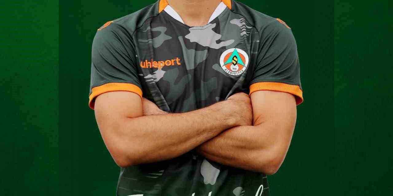 Alanyaspor’da Ahmed Ildız İle Yollar Ayrıldı