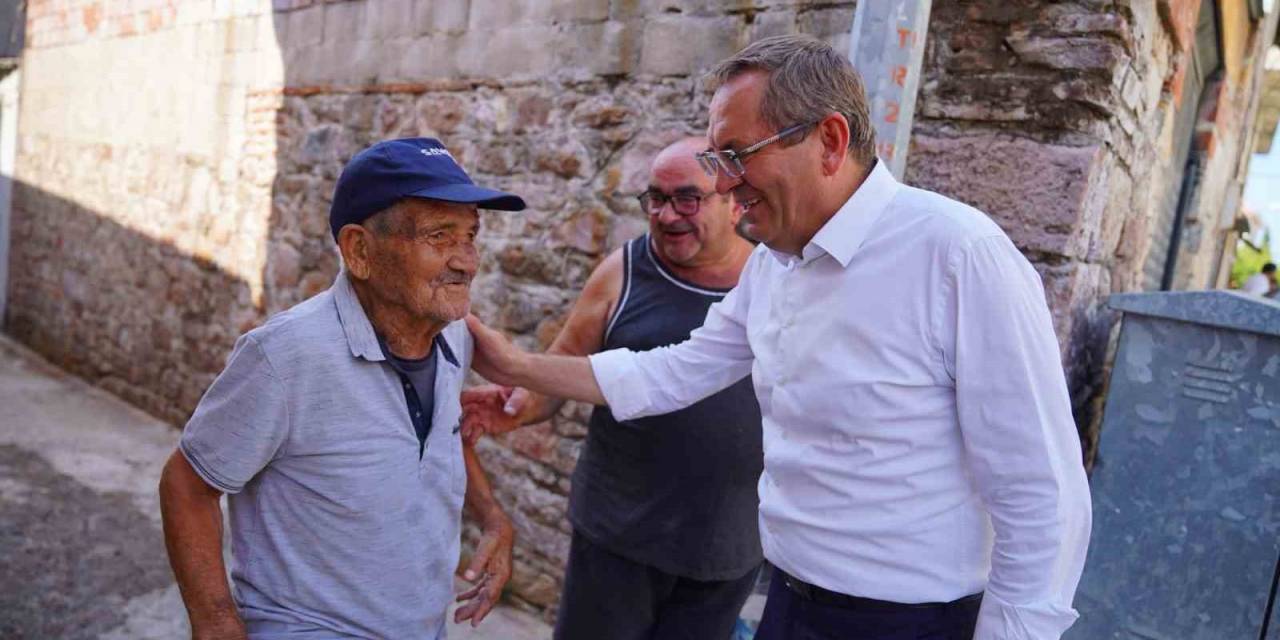 Ayvalık’ta Mesut Ergin’den Gece Gündüz Sokak Buluşmaları