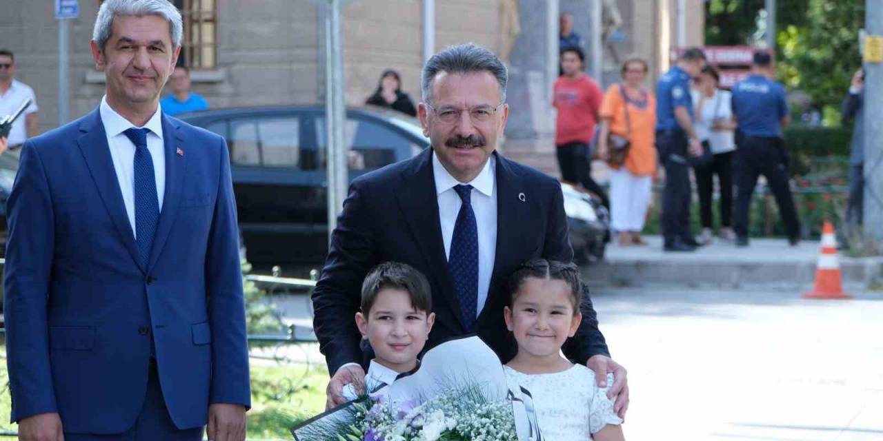 Eskişehir Valisi Aksoy Görevine Başladı