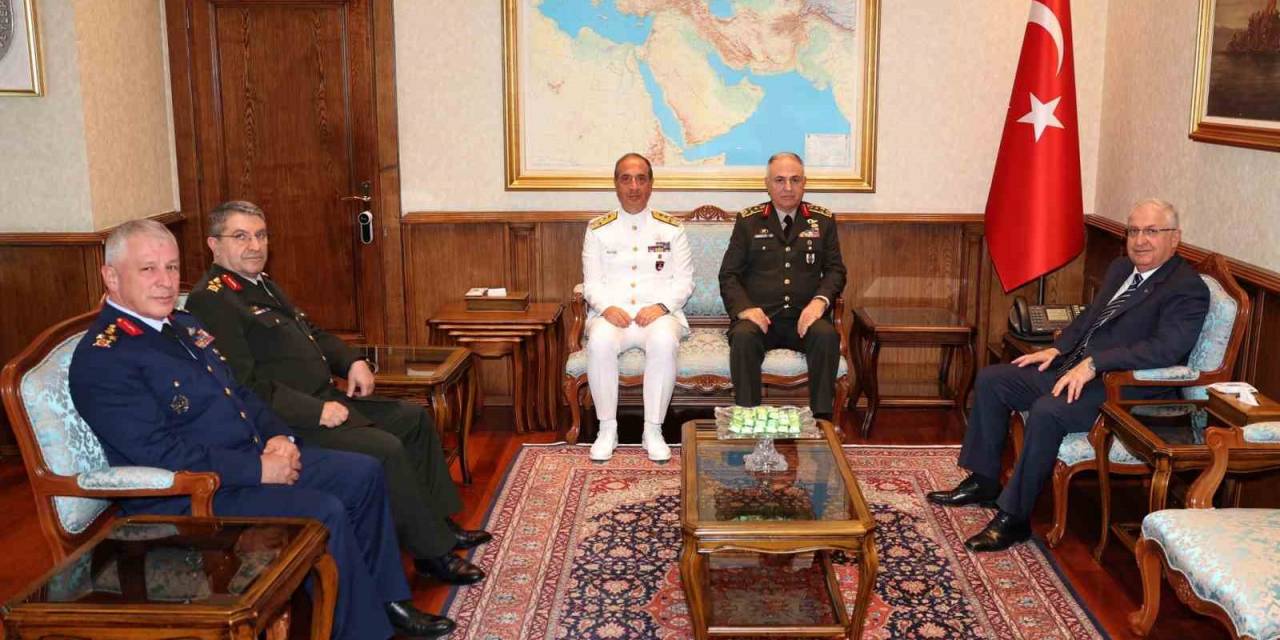 Bakan Güler, Tsk Komuta Kademesi’ni Kabul Etti