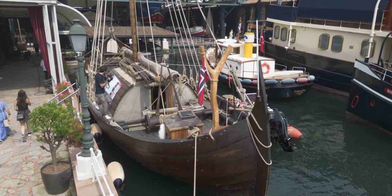 Vikingler Zamanında Kullanılan Yelkenlinin Aynısı İstanbul’da Ziyaretçileriyle Buluşuyor