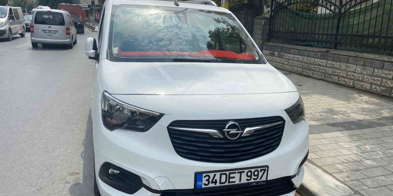 Bağcılar’da ’aday Sürücü’ Belgesiyle Makas Atıp Hız Sınırı Aşan Sürücü Yakalandı