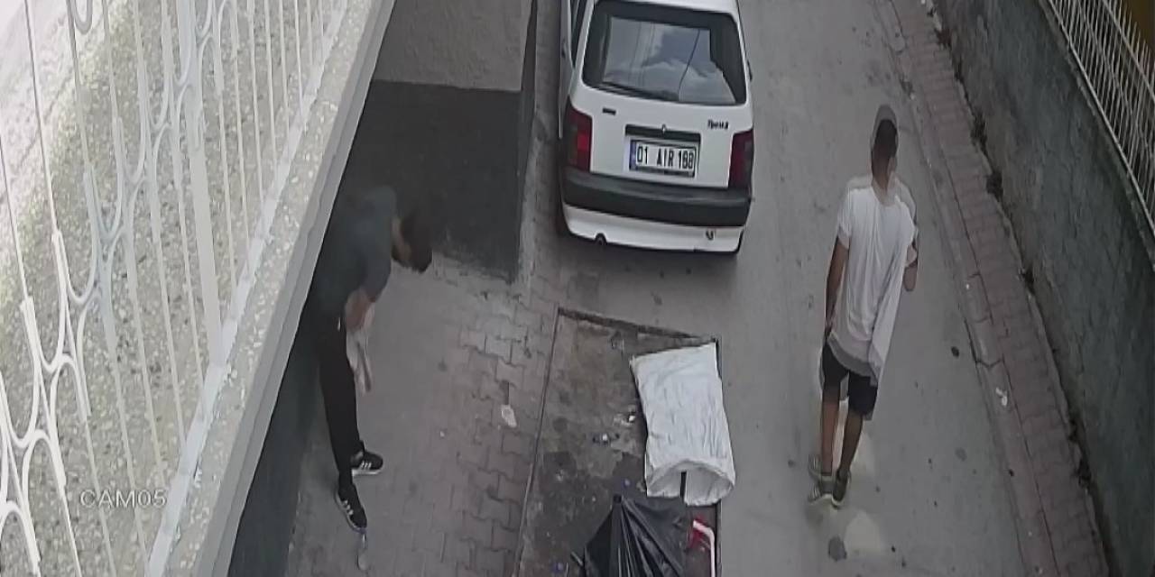 Eskici Kılığına Giren Hırsızlar Hasarlı Evden Eşya Çaldı
