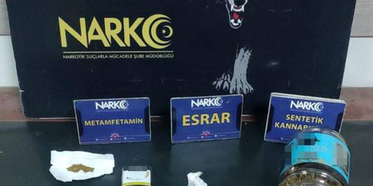Uyuşturucu Sattığı Öne Sürülen İki Kişi Tutuklandı