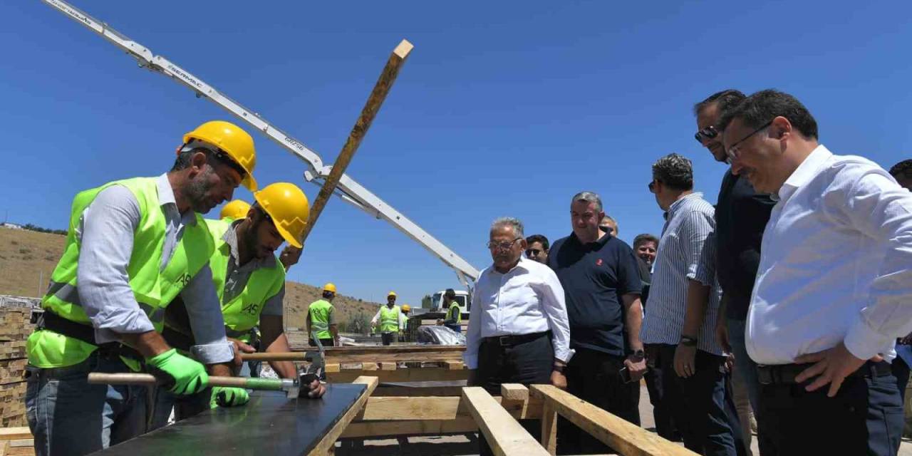 Kayseri Yeşiklay Uyuşturucuyla Mücadele Rehabilitasyon Merkezi’nin Temelini Atıyor