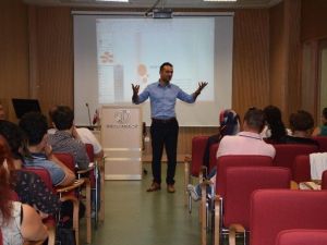Temel Lise Öğretmenlerine ’Sınıf Yönetimi’ Semineri