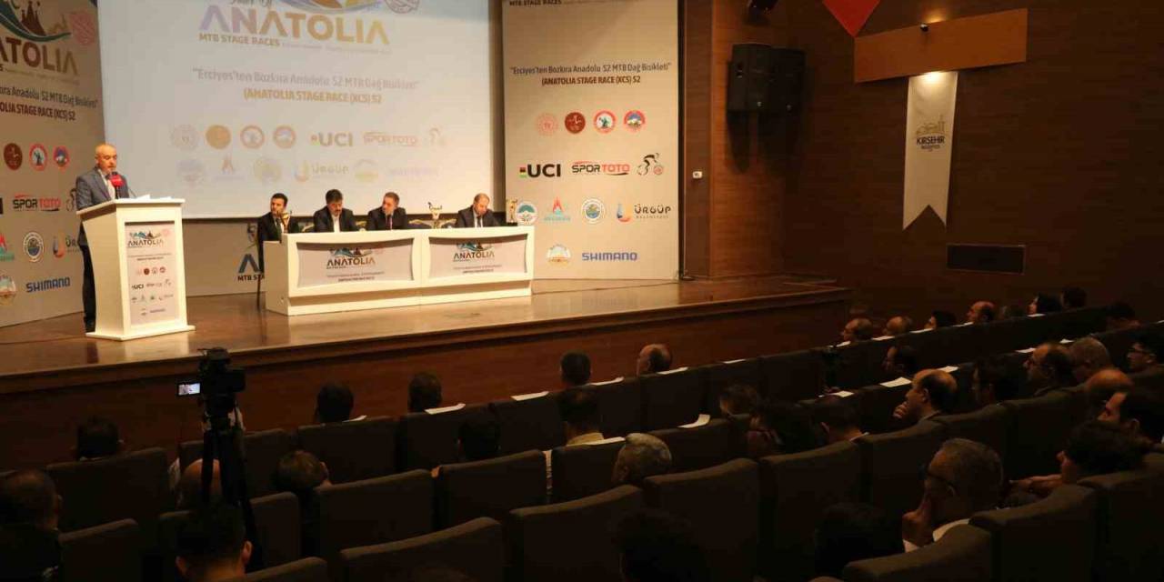 Erciyes’ten Bozkır’a Bisiklet Yarışlarının Tanıtımı Kırşehir’de Yapıldı