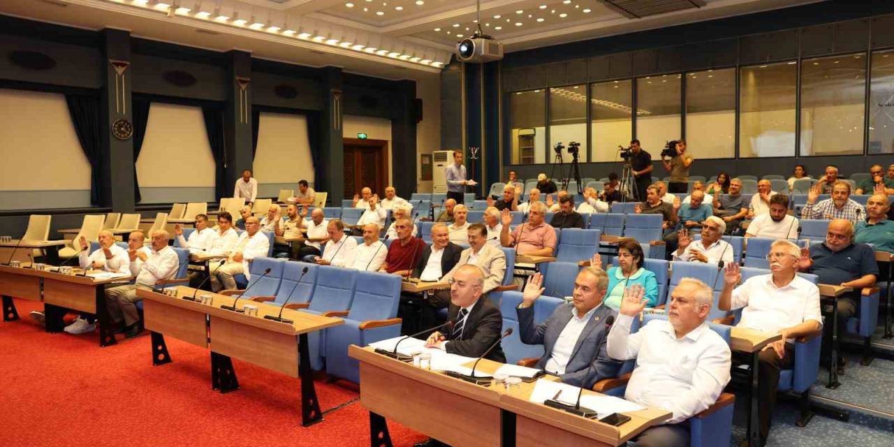 Büyükşehir Meclisi’nden 3 İlçeye Toplam 240 Milyon Tl’lik Ek Bütçe