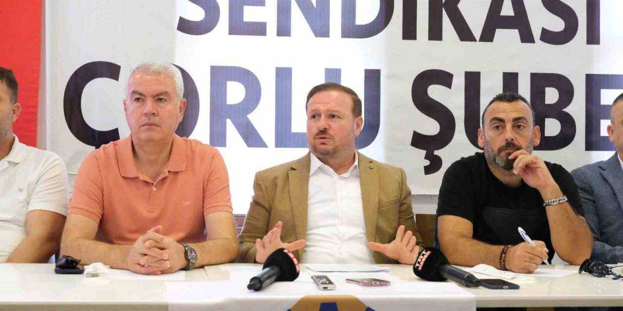 Öz İplik İş Genel Başkanı Ay: “Türkiye Hazır Giyimde Kan Kaybediyor"