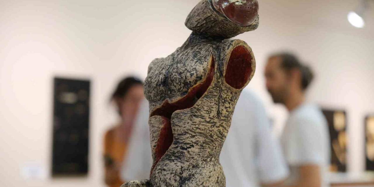 Ayvalık’ta Seramik, Resim Ve Heykel Aynı Sergide Buluştu