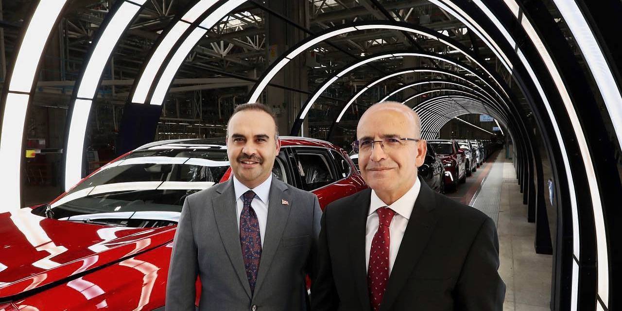 Bakanlar Togg Tesislerini Gezdi