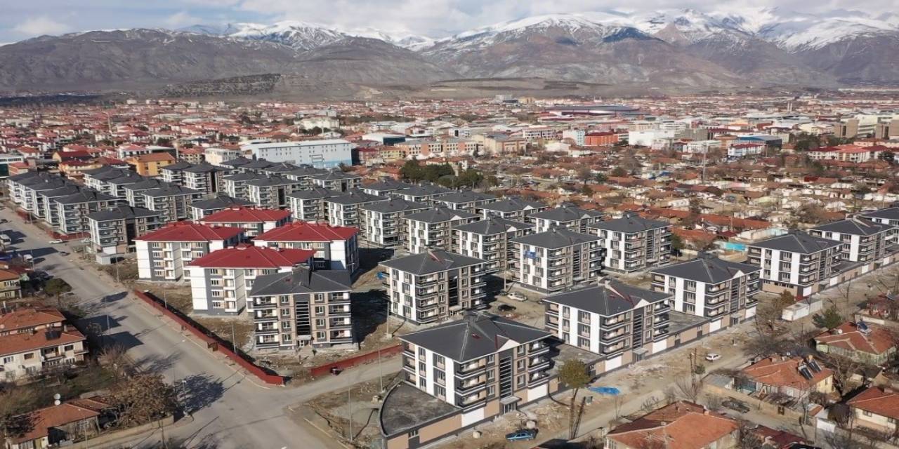 Erzincan’da 3 Ayda 943 Daireye Yapı İzni Verildi