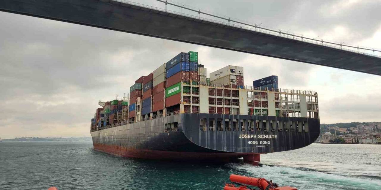 Odesa Limanı’ndan Ayrılan Yük Gemisi, İstanbul Demirleme Sahası’nda Demirlendi