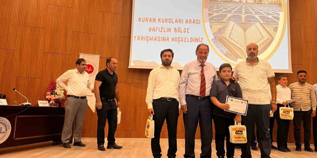 Hafızlık Yarışmasında Elazığ’dan Büyük Başarı
