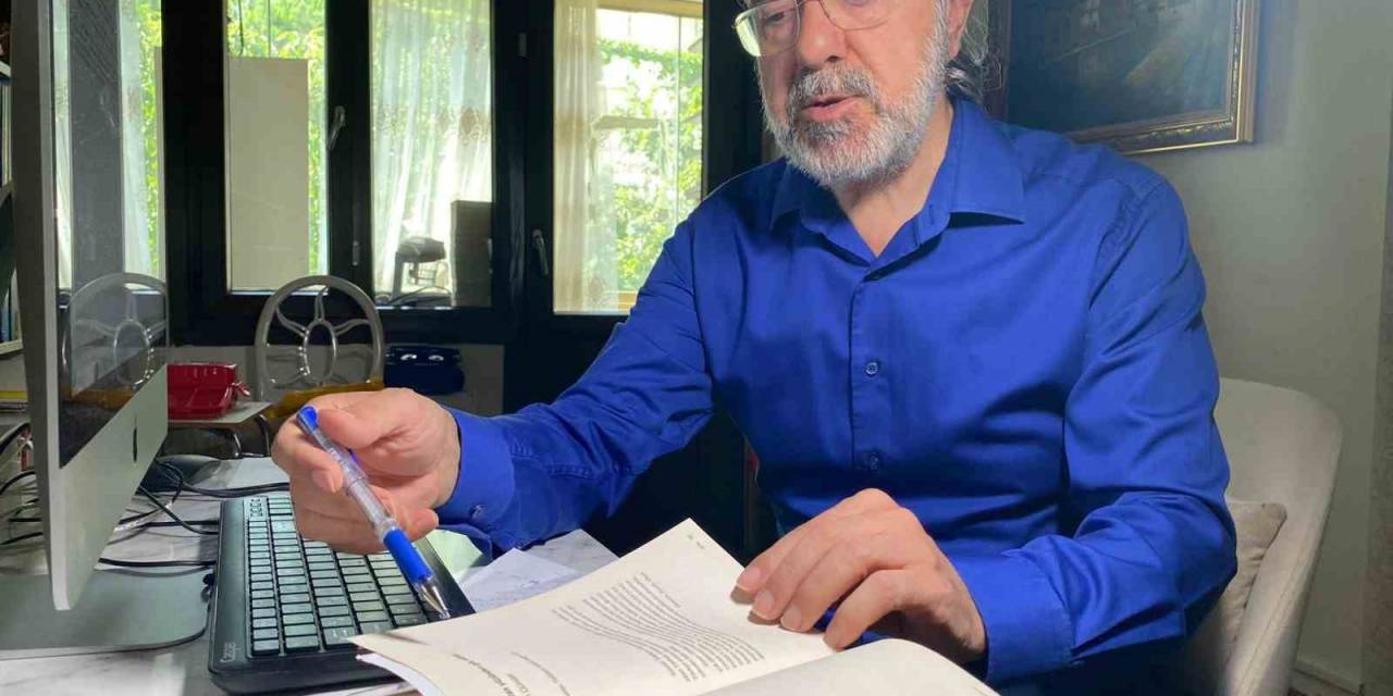 Yazar Mustafa Armağan: "Suriye’de Fransız Egemenliği Ve Fransız Sömürgeciliği Olduğu Halde Ezana Dokunulmadı"