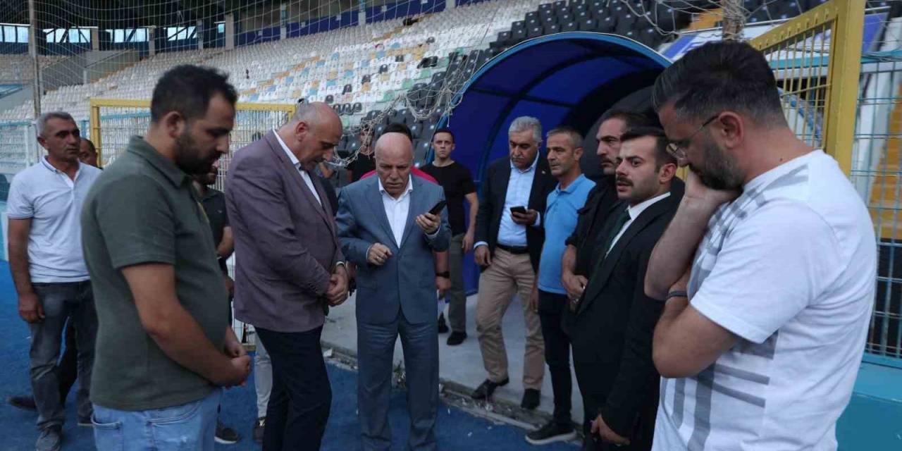 Stad Yenileme Çalışmalarına Başkan Sekmen El Attı