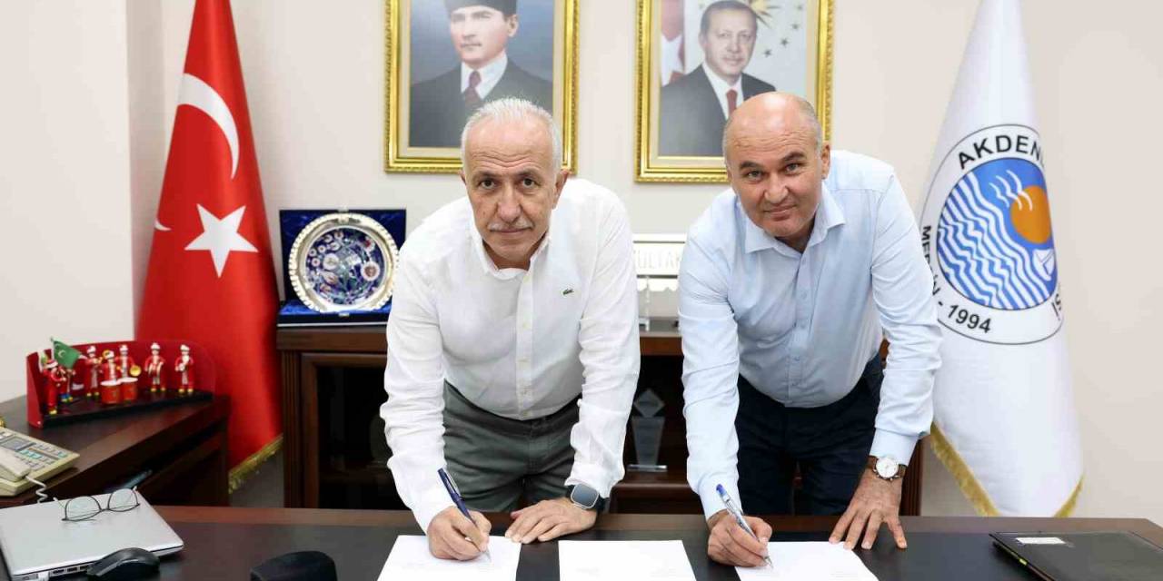 Akdeniz Belediyesi İle Alata Bahçe Kültürleri Enstitüsü Arasında Protokol İmzalandı