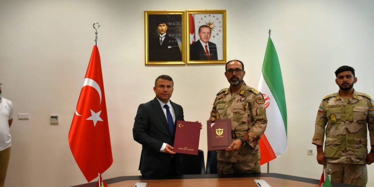 Türkiye Ve İran Heyeti Gümrük Ve Hudut İçin Bir Araya Geldiler