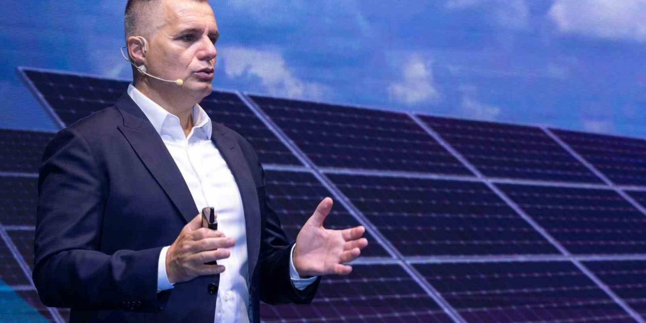 Turkcell Yenilenebilir Enerji Yatırımlarında Sektör Lideri