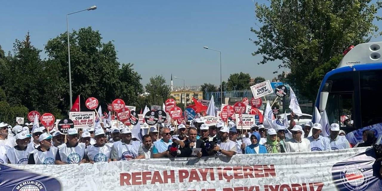 Memur-sen’den 81 İlde Eş Zamanlı Eylem