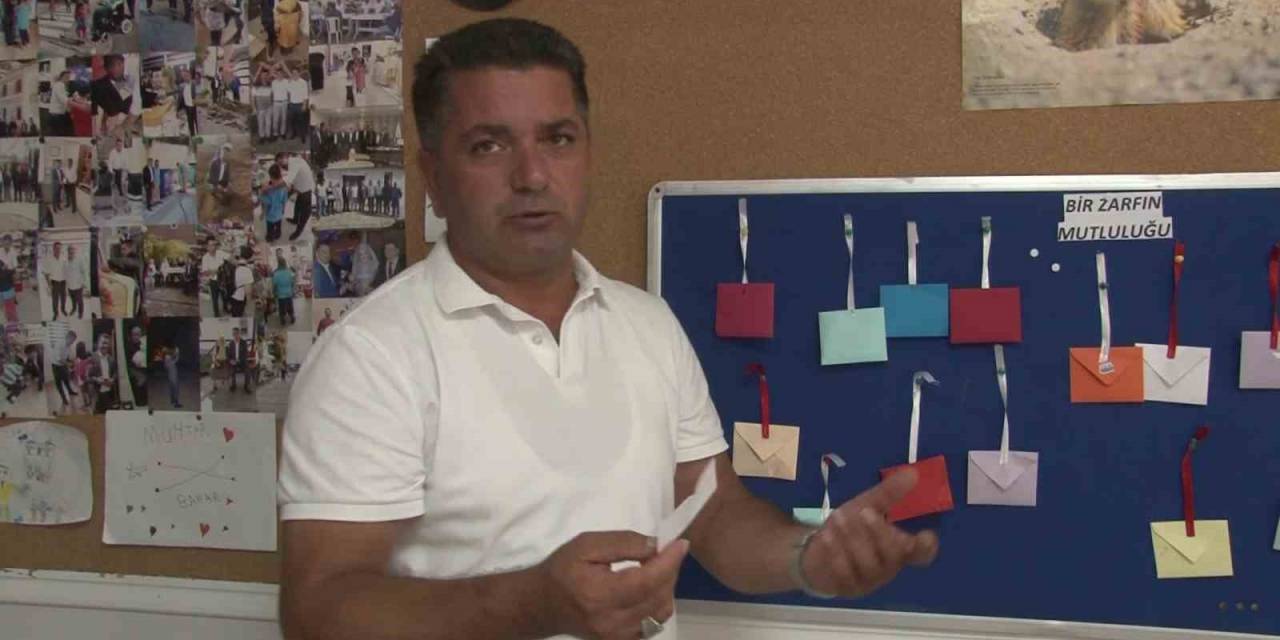 Çekmeköy’de Muhtar, Zarflar İle 600 İhtiyaç Sahibine Mutluluk Taşıdı