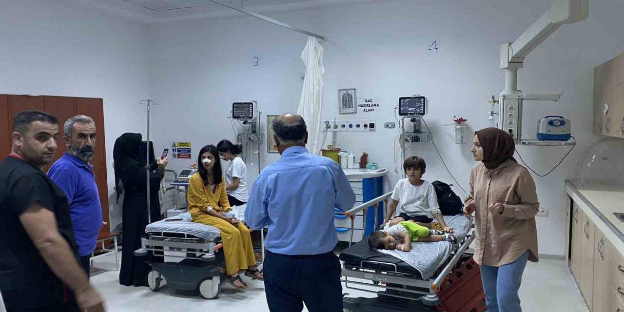 Diyarbakır’da Otobüs Kavşağa Daldı: 20 Yaralı