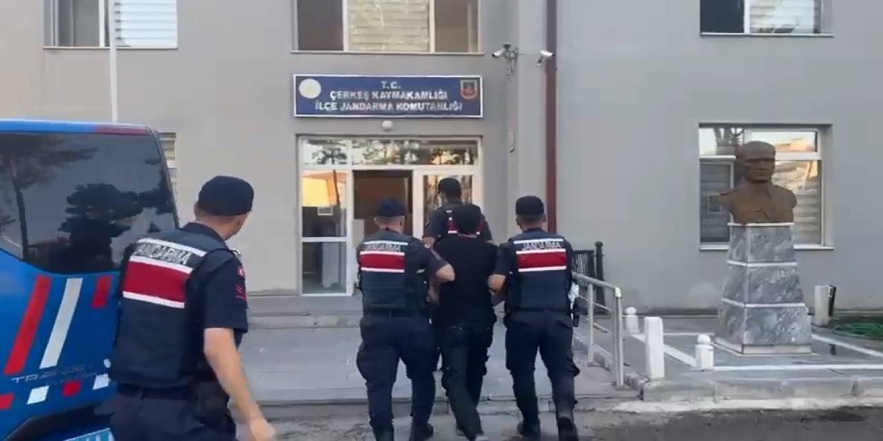 12 Yıl Hapis Cezası İle Aranan Hırsız Yakalandı