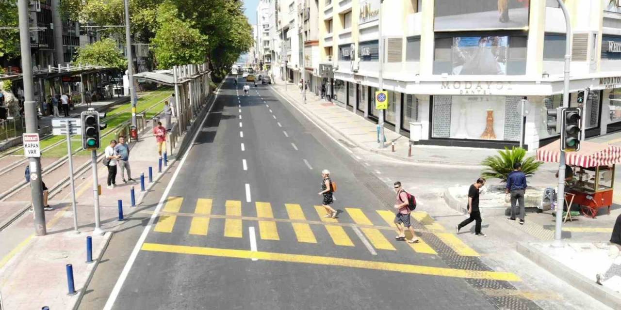 İzmir Trafiğine Güvenli Dokunuş
