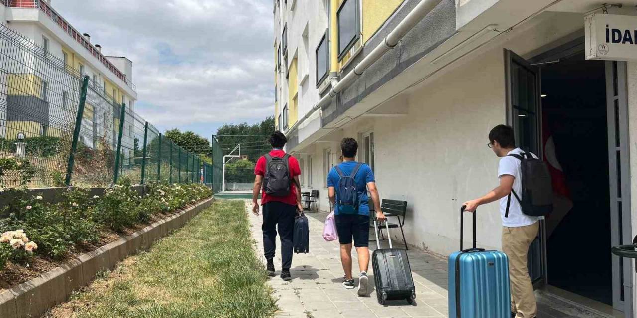 Seyahatsever Projesi İle Eskişehir’de 3 Bin 887 Genç Ücretsiz Konakladı