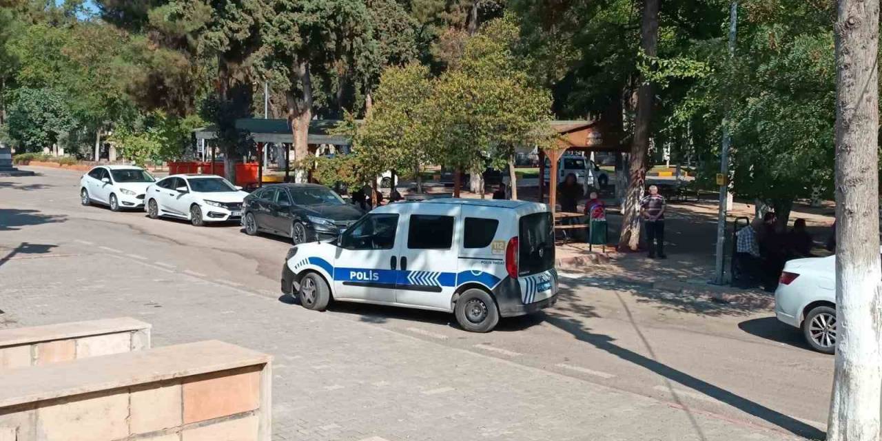 Otomobilin Çarptığı Yaşlı Kadın Hayatını Kaybetti