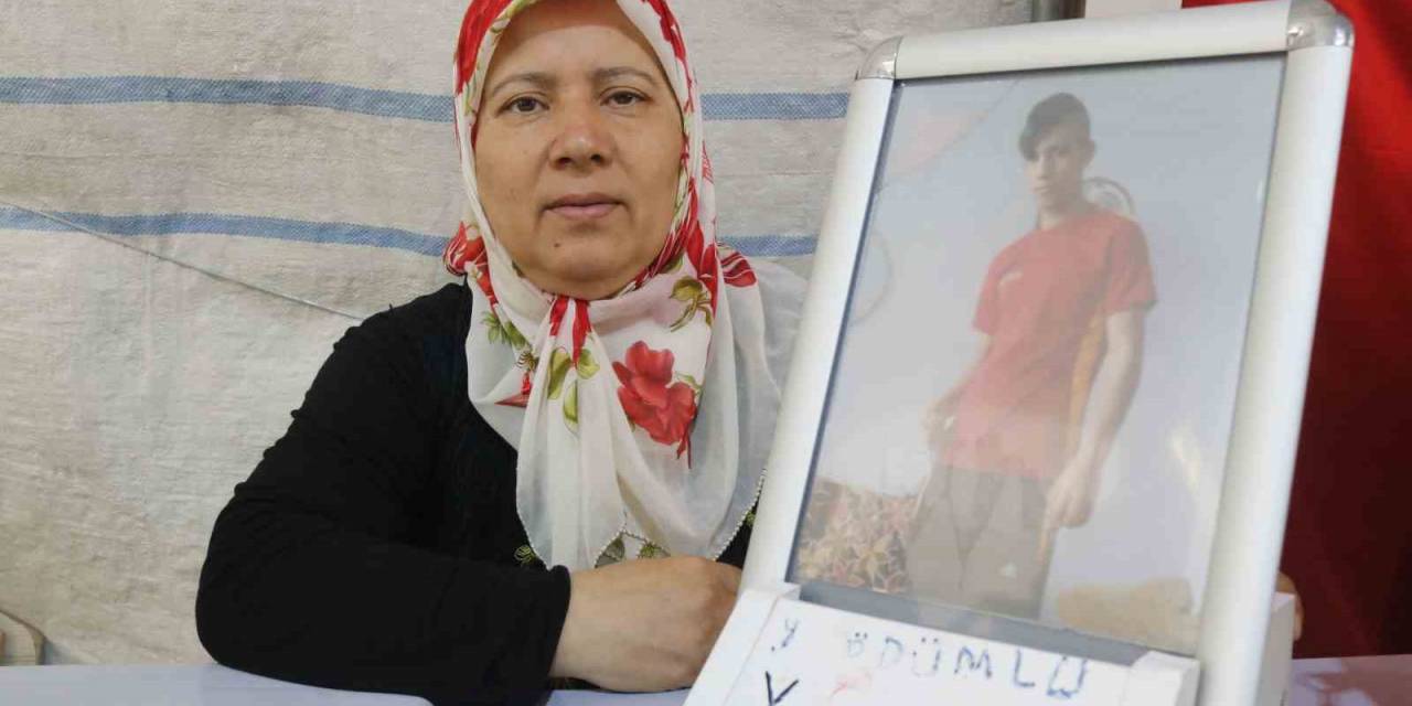 Diyarbakır’a 43 Şehirden Gelen Ailelerin Evlat Nöbeti Devam Ediyor