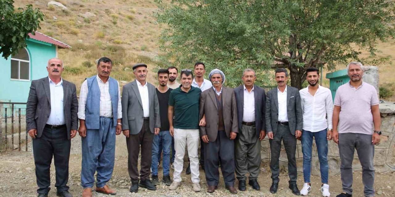 Hakkari Emniyet Müdürü Yılmaz Halkla Kaynaşıyor