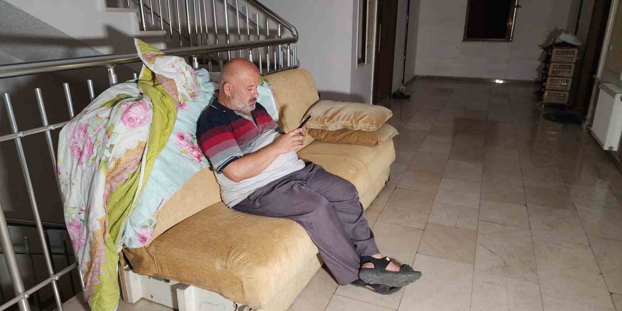 Bu Kez Kiracı Değil Ev Sahibi Sokakta Kaldı