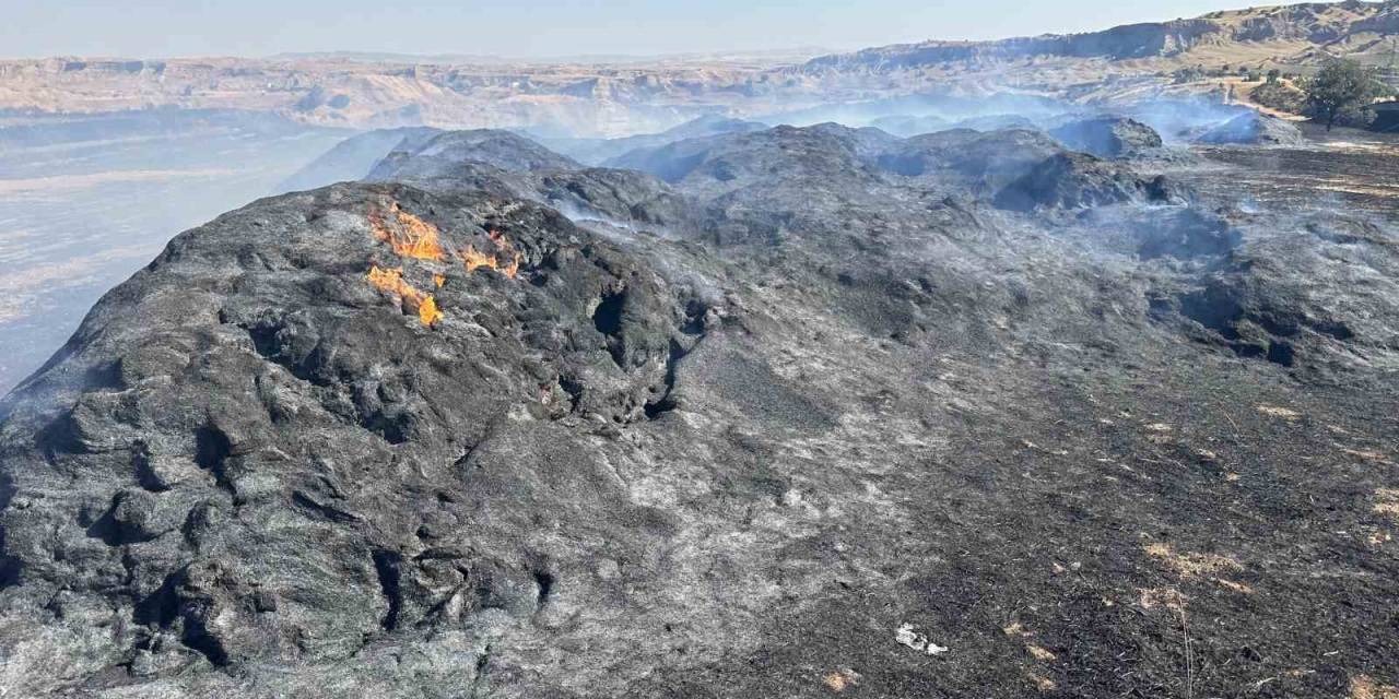 Batman’da Başlayan Anız Yangını 10 Saat Sonra Kontrol Altına Alındı